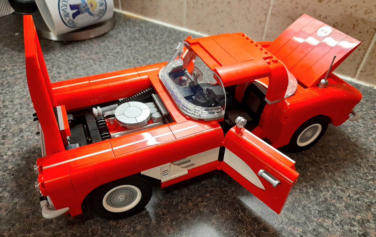 RogerMaybank's tweet photo. Lego Icons Chevrolet Corvette. Fun build, lovely touches with the interior and engine. #lego #Afolwacs https://t.co/c1o5yZ4n7S