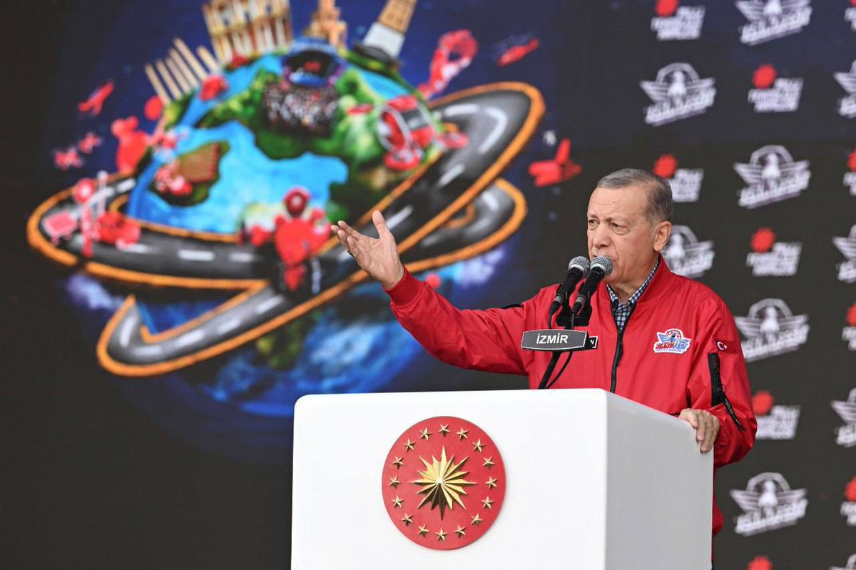 mfatihkacir's tweet photo. #TEKNOFEST’i istiklal şehrimiz İzmir’le buluşturmak, #TamBağımsızTürkiye’nin sesini İzmir’imizden tüm dünyaya duyurmak muhteşem…

#MilliTeknolojiHamlesi 🚀🇹🇷 https://t.co/2d048I6Lwz
