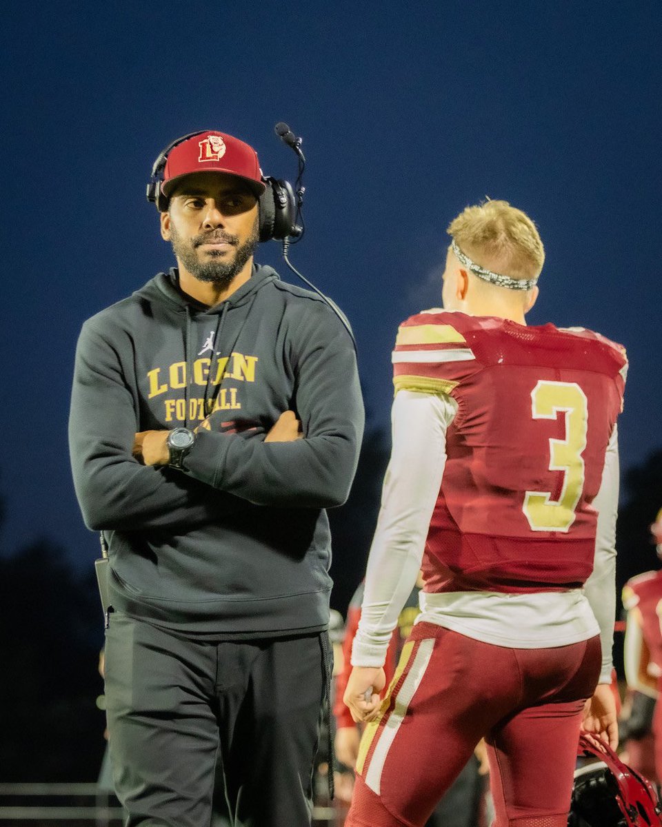 Coach_Llanos's tweet photo. It's GAME DAY!
☑️BEAT RIDGELINE
📸 @thartproduction 🔥
.
.
.
.
.
#Details
#Technique
#Fundamentals
#WatchTheProcess https://t.co/kaJOZ6VneL