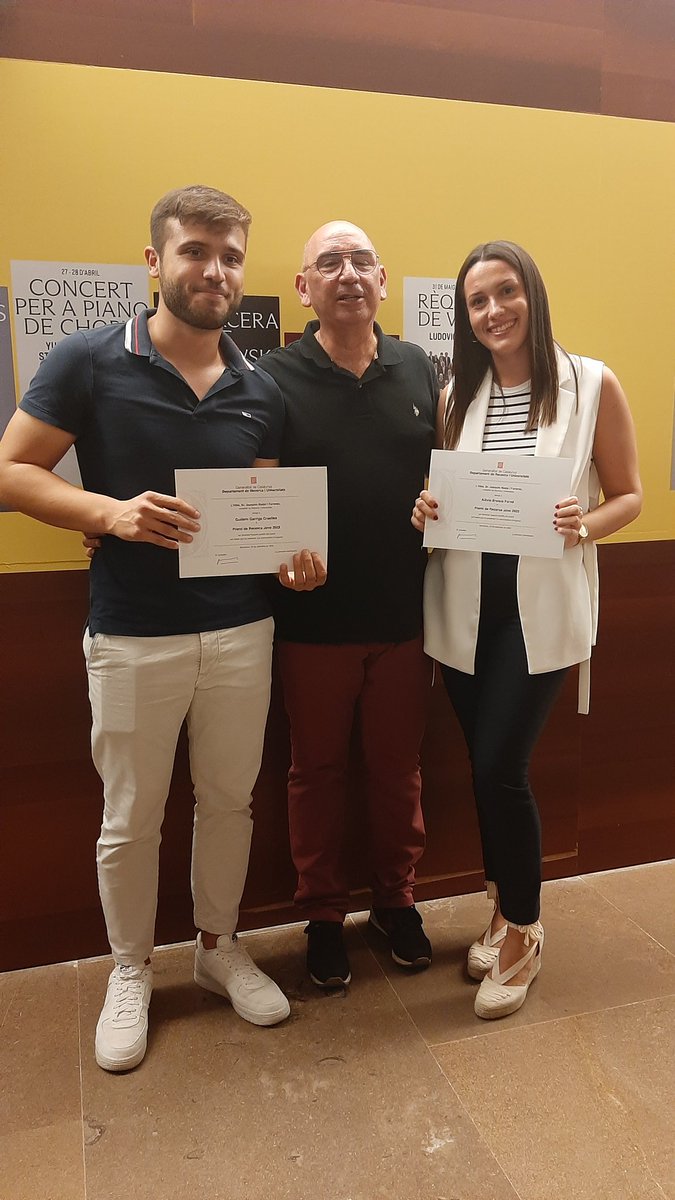 pufobo's tweet photo. Avui a L'auditori de Barcelona als #PRJ22 #orgullrapitenc amb Les coeteres del Delta de l'Ebre d' @alexiaforne_ i Port i estiba de Guillem Garriga Cruelles. Felicitats a tothom i agraiments per l'acompanyament en tot moment de @insalfacs 👏👏👏 @educaciocat https://t.co/YcH4f6jxTX