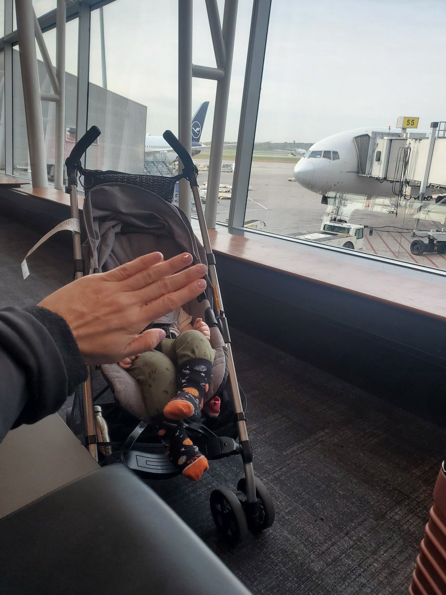 caromantilla's tweet photo. Stuck at Montreal airport since yesterday 10p.m. we run  out of diapers and after asking me to go and walk again trough migration hungry, tired and with my 8 years old crying, not only no solution but they treat me like an animal. "Sorry no my problem " #aircanada #HumanRights https://t.co/auUHH7tAJB