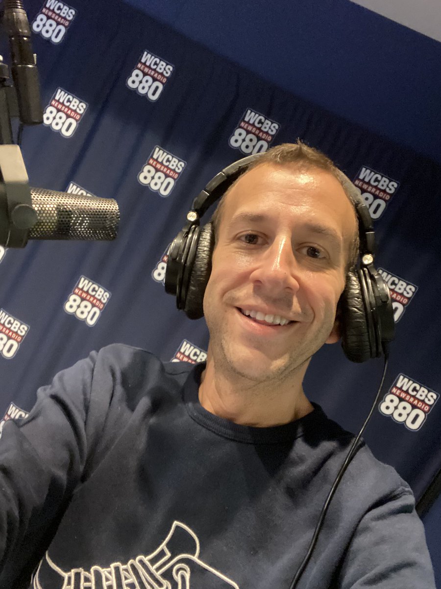 Rain doesn’t stop THE SIZZLE on Newsline with <a href="/BQuinnWCBS880/">Brigitte Quinn</a> @wcbs880