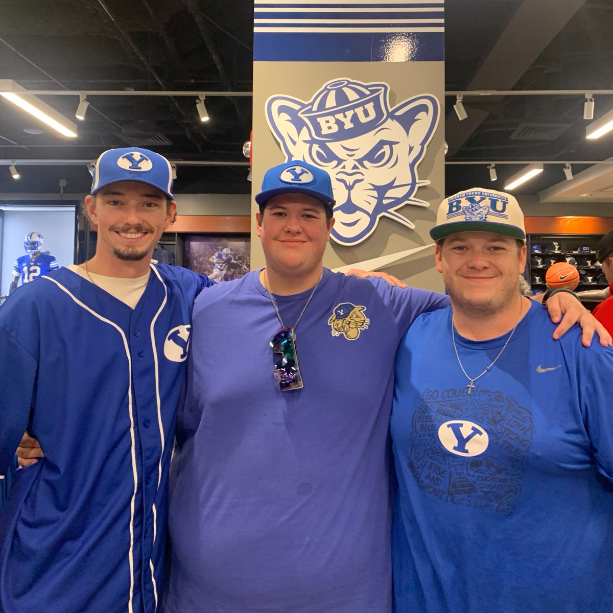byustore's tweet photo. Happy game day Cougs!! Show off your BYU spirit and make every #ReptheYFriday a blue-and-white celebration!
Wear BYU attire on-campus or DM us your #ReptheY outfit for a chance to be featured!
#reptheYfridays #BYUfan #BYUstore #BYU #Big12 https://t.co/EUT2Ff9ujL