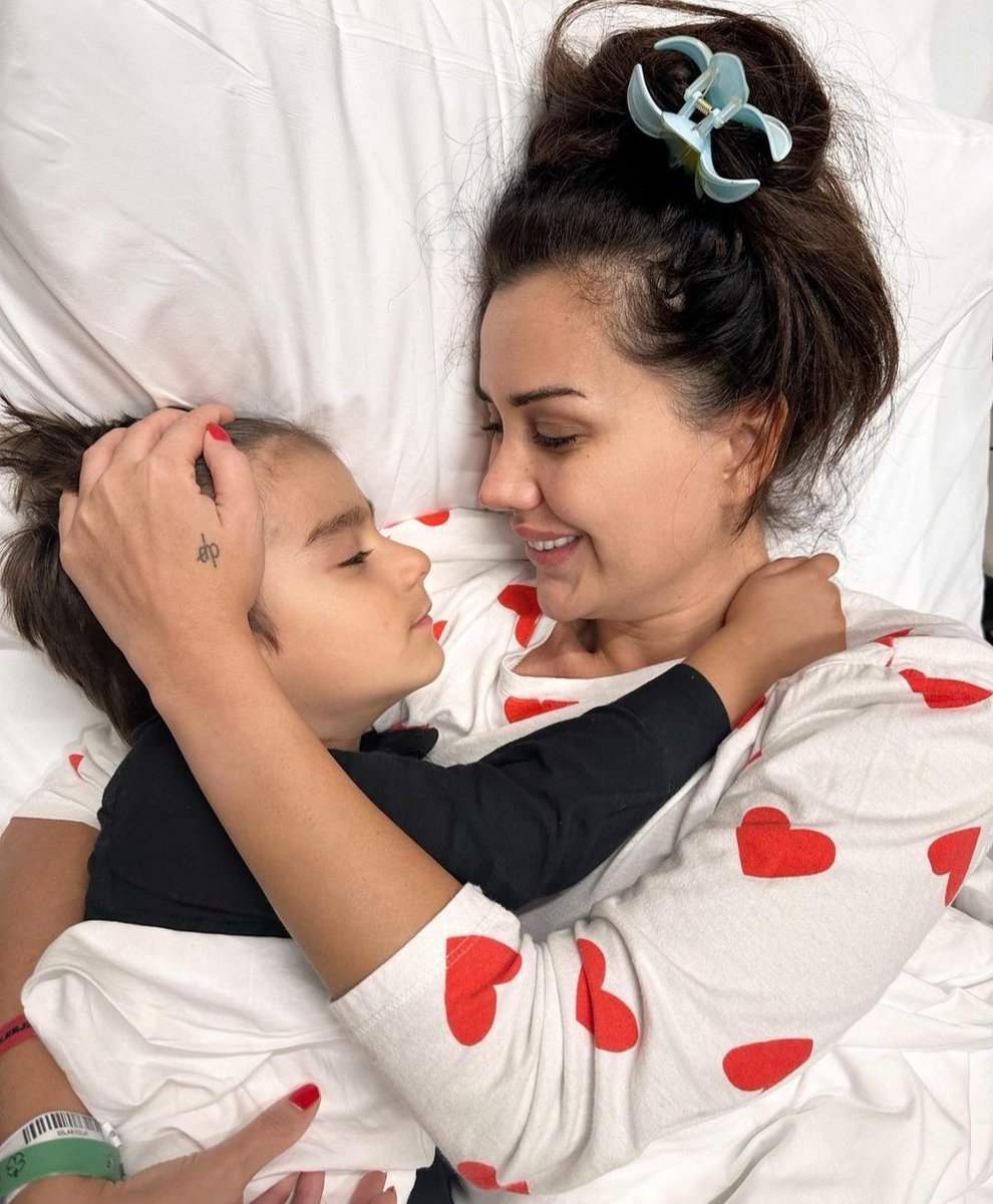 Yolu doğru olanın yükü ağır olurmuş seninleyiz dilan polat❤️ #dilanpolatyanlızdeğildir