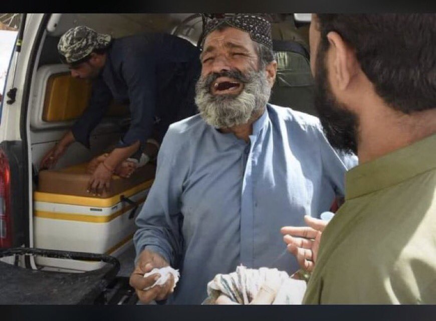 MRafiqBaloch786's tweet photo. #Mastung
#Balochistanblast
#HunguBlast
Strongly condemned the heart wrenching accidents of suicidal blasts in Pakistan, one in #Mastung in #Balochistan and the othe in a mosque in #Hungu, Khyber Pakhtoonkhwa has rockrd the kp & Balochistan. https://t.co/m3cAaSXfY5