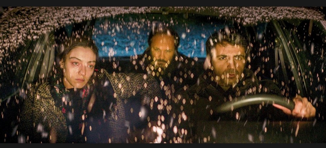 Cemasslan's tweet image. “Bakmışsın ki ortasına gelmişsin hayatın ve içindeki çölden başka hiçbir kazancın olmamış.”

Kuru Otlar Üstüne