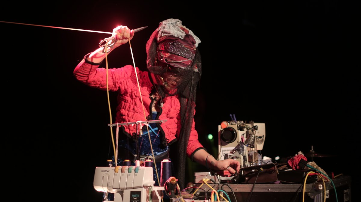 KW Jazz Jam event this Saturday, September 30th at 8 p.m. with electronic textiles musician Lisa Simpson and dance artist Manuela Tessi at KW Production Studio.

Tickets are $15 online or pay what you can at the door. Drinks are by donation.

Tickets: ow.ly/vVLg50PRqRj