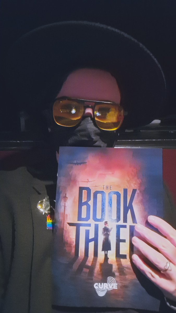 TheFifthSister 🐝 tweet media