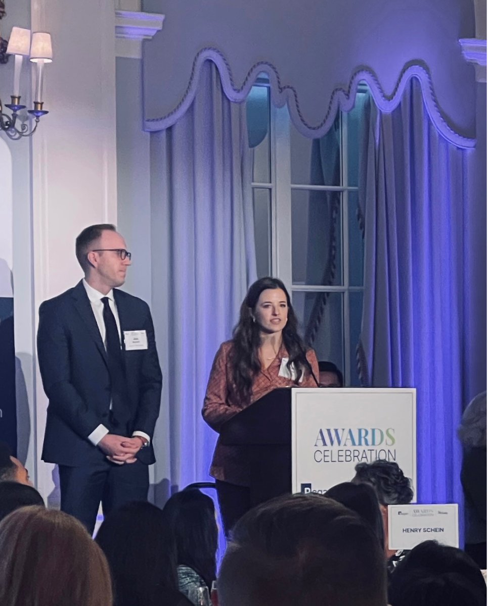 Honored to rep @wwp yesterday at  @PRDaily’s “Nonprofit Communications Awards” luncheon in NYC where we won the Grand Prize Award for Corporate/Nonprofit Partnership of the Year! 

The award recognized WWP’s work to #combatstigma with the @NFL.