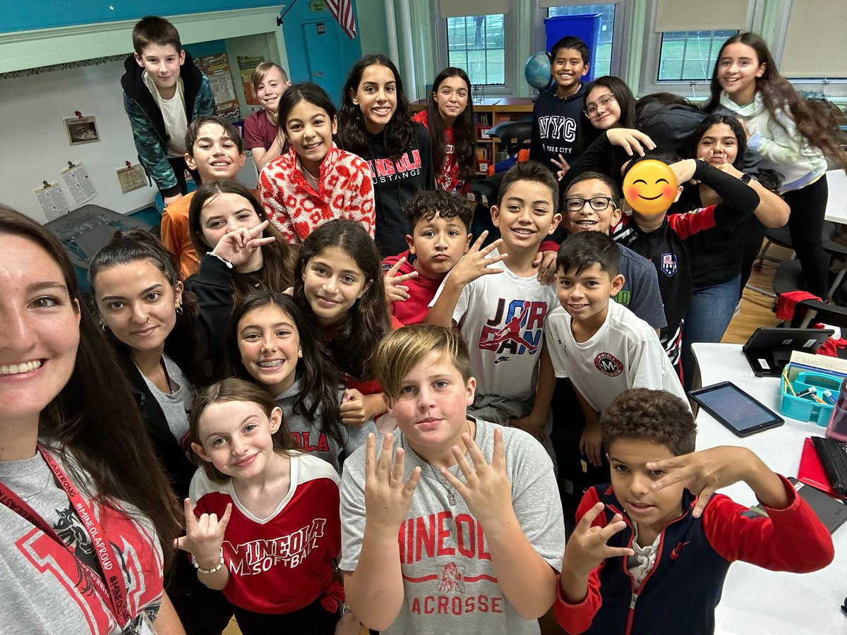 Kelly Santos tweet media