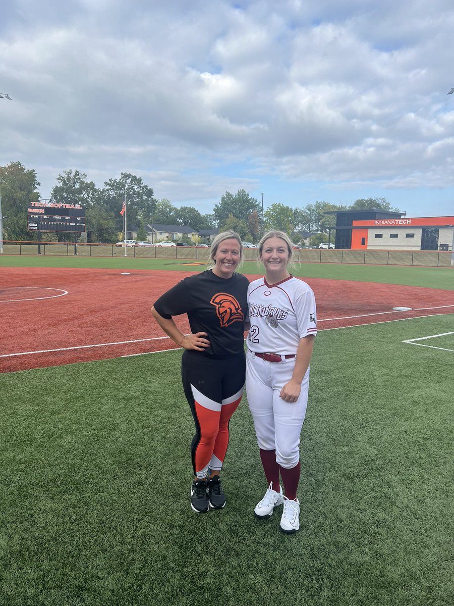 molly_davis4's tweet photo. Thank you @Coach_Zimny  for the amazing visit today and the experience I got. I loved walking around campus and getting to practice with all the girls! Loved seeing @TayHodgen and having her along the way. @INTechSoftball https://t.co/vyzG7S4uKX