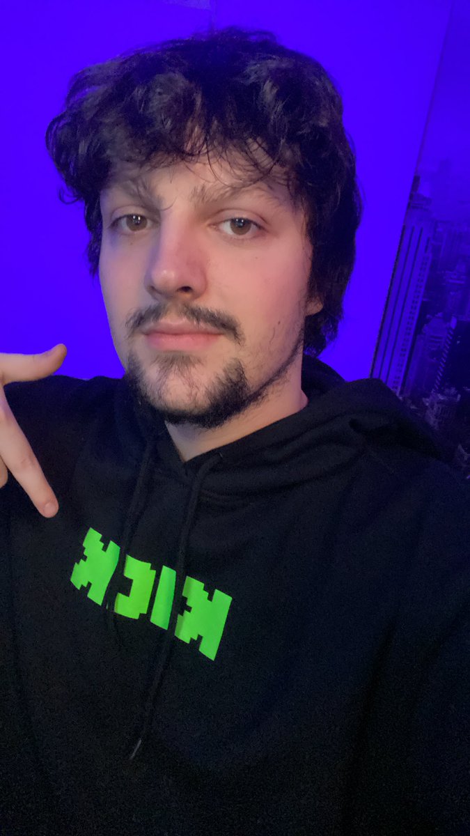 Five Hats tweet media