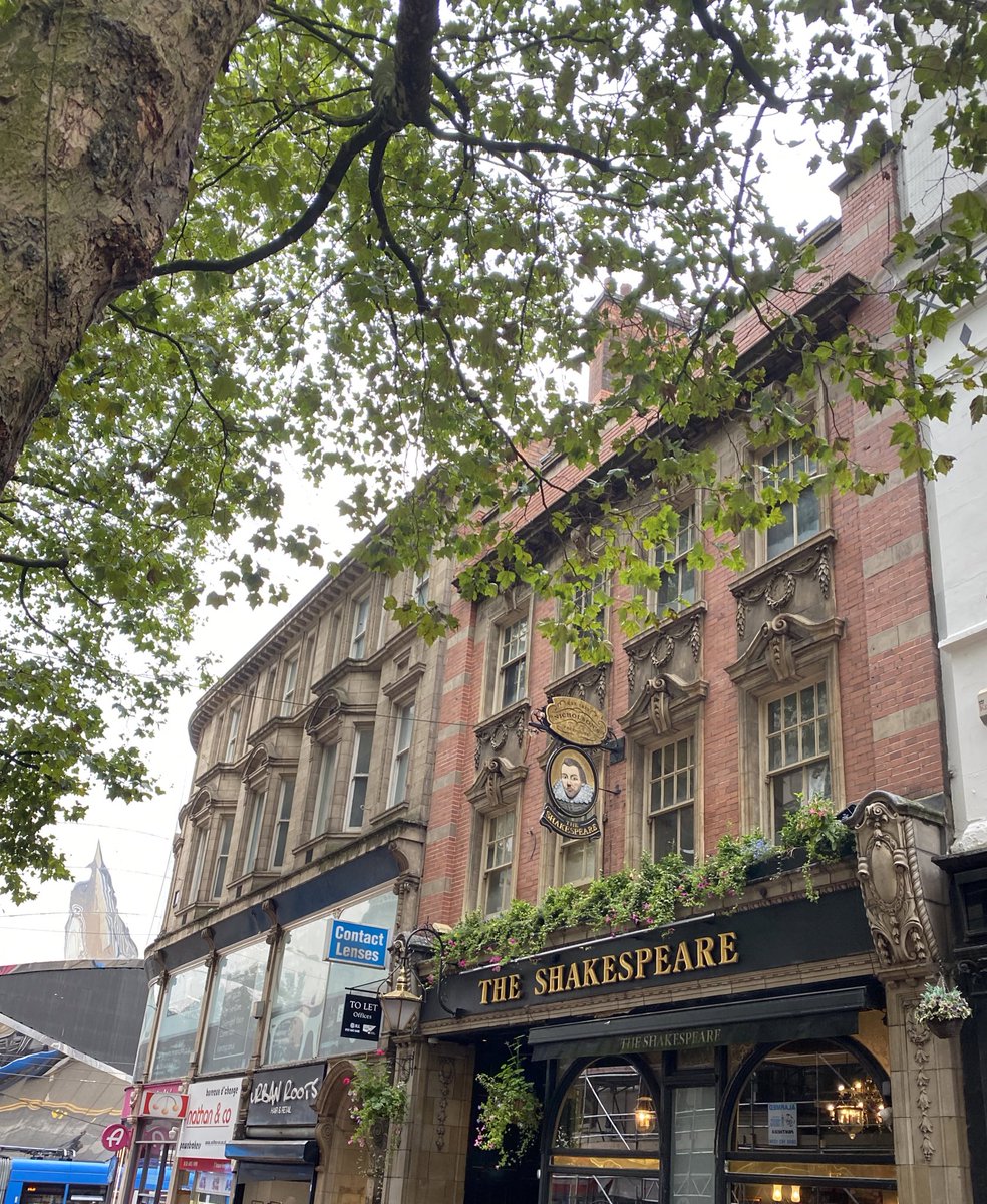 hi life update i’m a uk resident now lmaoaoaoao