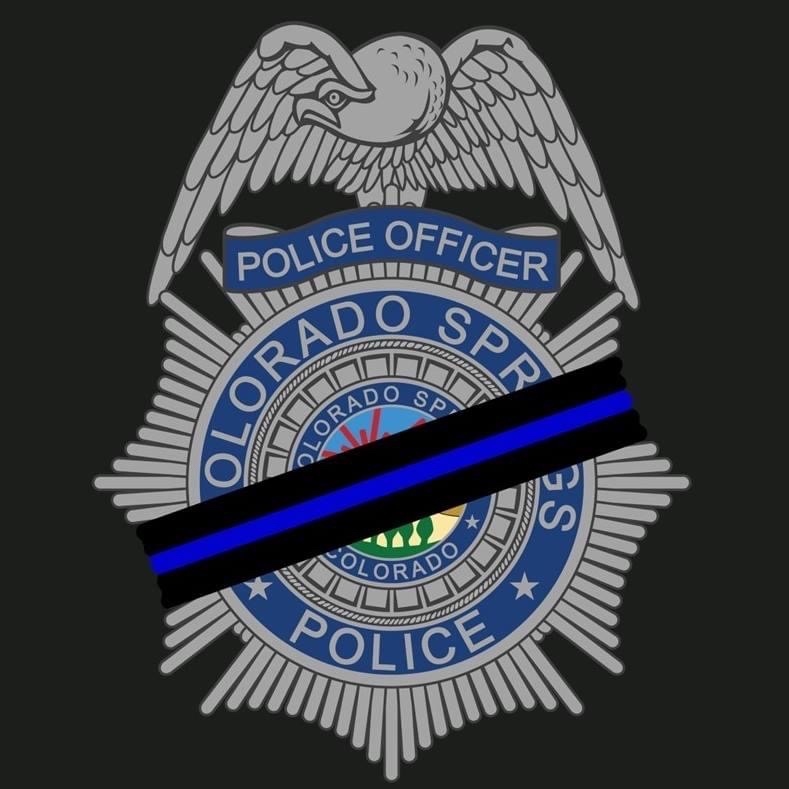 CSPDPIO's tweet photo. Today, we are mourning with the family of Officer Christine Guerin Sandoval and our brothers and sisters from the Colorado Department of Corrections Parole. https://t.co/HBVPhWMFJt