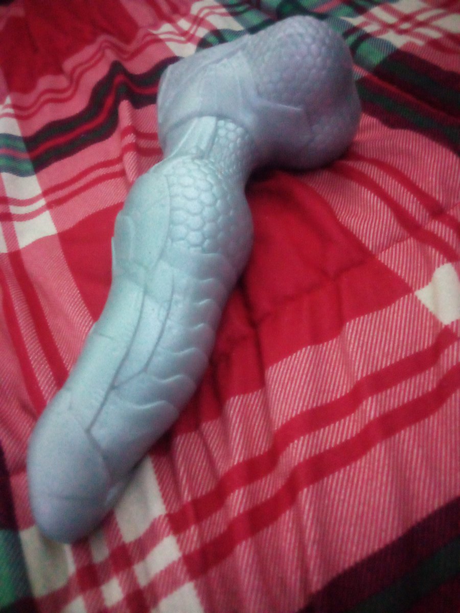 Dumb_Skunk's tweet photo. Cw: nsfw : Sex Toy (not in use)

They call me beebo the obtainer the way I be obtaining
Also (who woulda guessed) Synth dick feels MUCH better than human dick https://t.co/d1JQzchqZN
