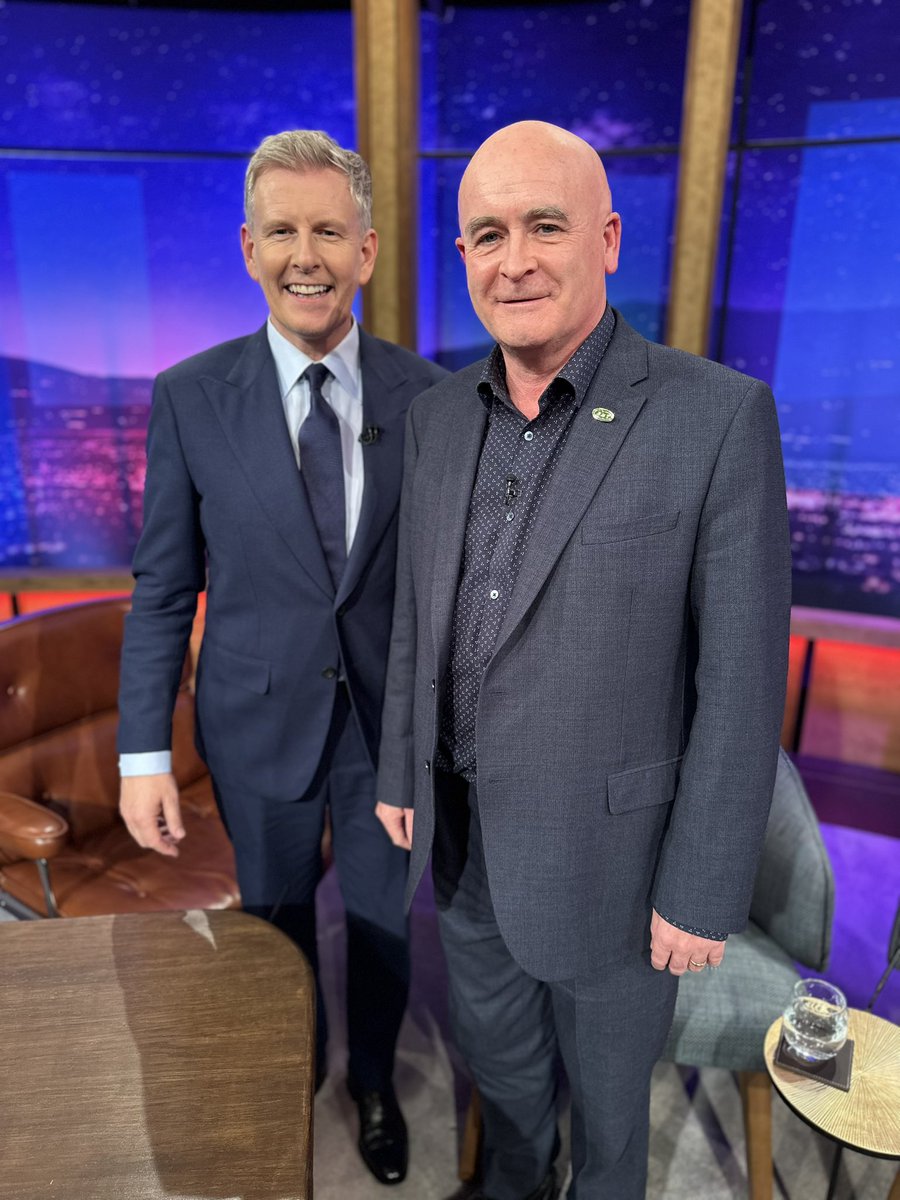 RTELateLateShow's tweet image. Great to have Mick Lynch in studio with us tonight #LateLate