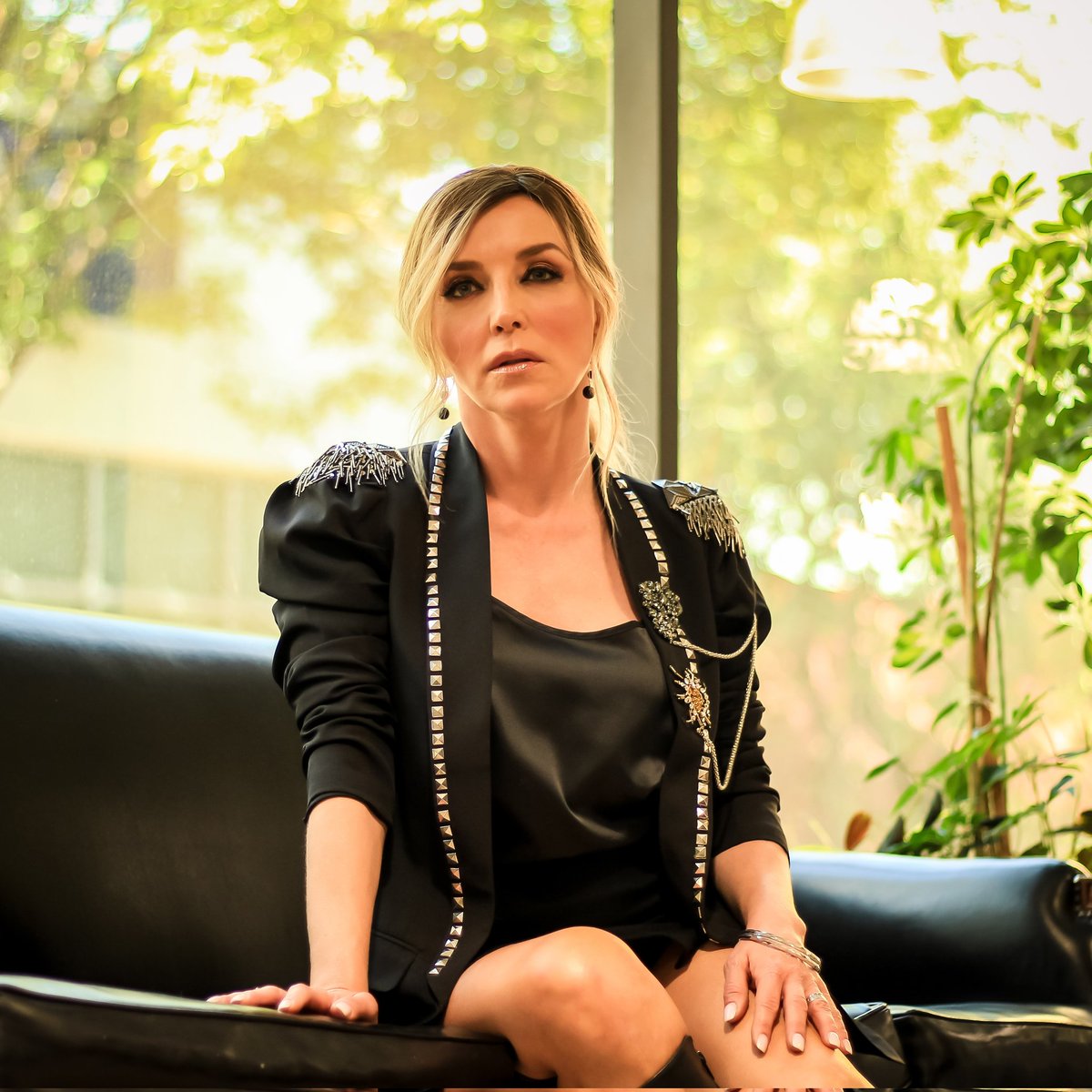 LauraFloresMx's tweet photo. #NuevaFotoDePerfil https://t.co/DqXsJBeKYC