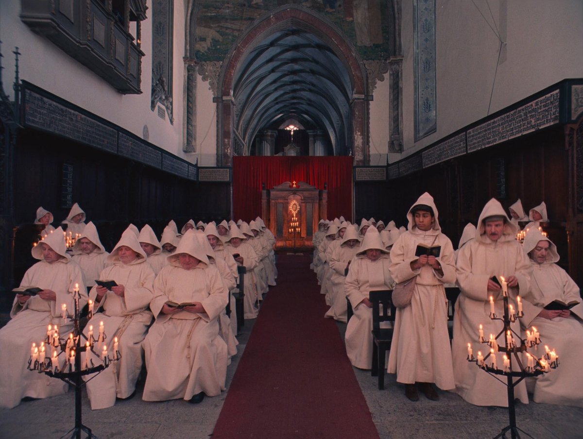 TheCinesthetic's tweet photo. The Grand Budapest Hotel (2014) dir. Wes Anderson https://t.co/VtW1W61ceE