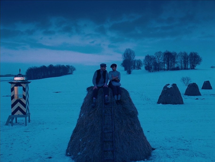 TheCinesthetic's tweet photo. The Grand Budapest Hotel (2014) dir. Wes Anderson https://t.co/VtW1W61ceE
