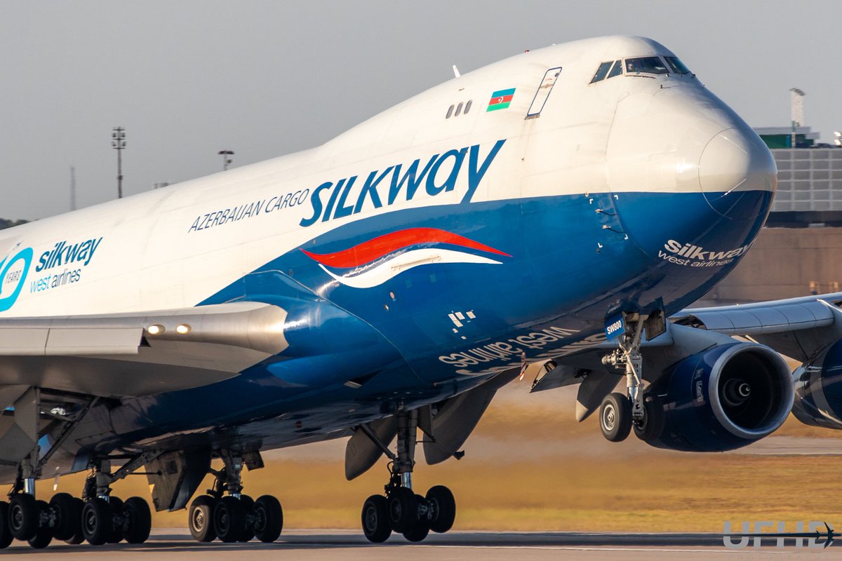UnitedFlyerHD's tweet photo. Silkway West B747-400F rotating on Houston IAH 15R for #freighterfriday 
#avgeek #boeing #boeing747 #silkway #queenoftheskies #4ksw800 https://t.co/Bpr464BGZy