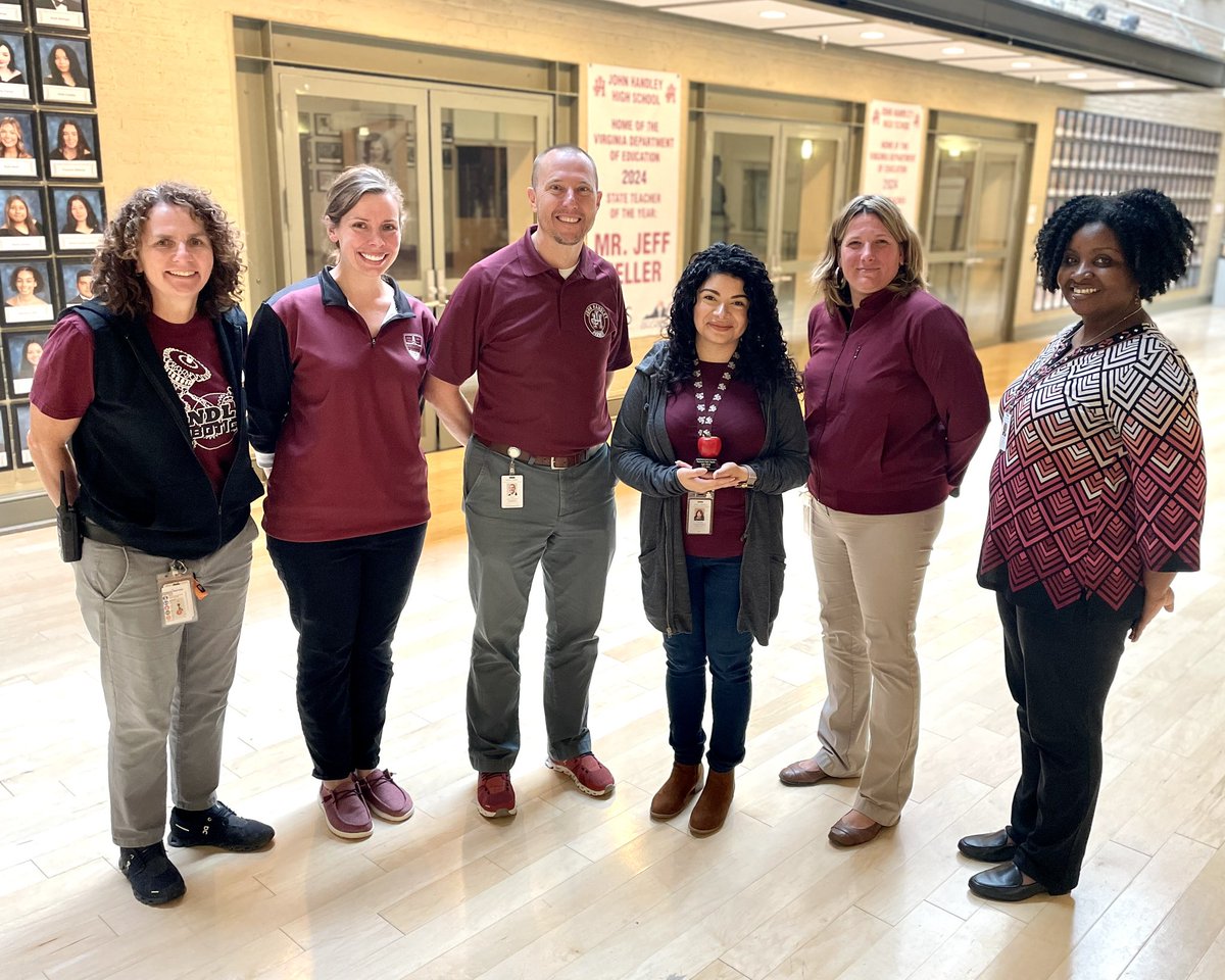 tweetwps's tweet photo. Introducing our first ever WPS Apple Award Winner: Gaby Zavala-Morales, Family Liaison at John Handley High School!
The Apple Award recognizes 2 employees each month go above and beyond to ensure learning for all, whatever it takes 🍎 #gowps https://t.co/EBQPlQex6Q