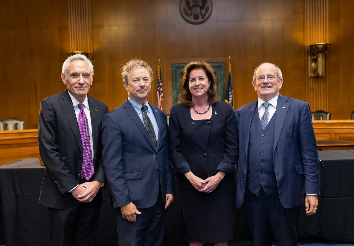 IndependentInst's tweet photo. Our event 'From Crisis to Opportunity' on Capitol Hill was a success!🎉 Thank you to @SenRandPaul, @ScottAtlas_IT, and @james_tooley for a lively discussion about the Covid lockdowns and the future of educational freedom in the West.👏🙌 #IIEvents https://t.co/3aLoNfzktd