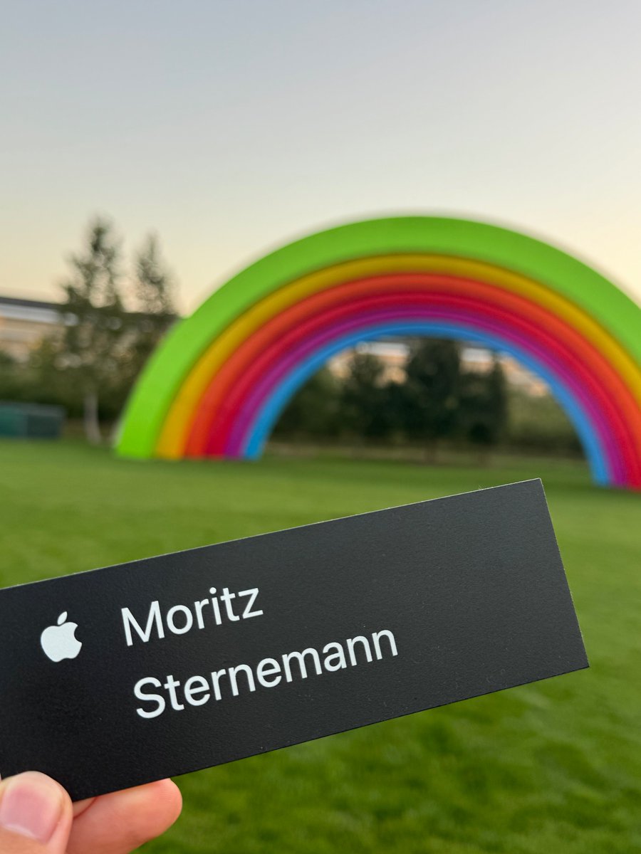 Can’t believe it’s already been a week. Last Friday was the last day of my internship in the UIKit team at Apple.
I had an amazing time tackling a bunch of interesting problems and even got to ship some code in iOS 17 and macOS Sonoma. Big thanks to everyone in the team!