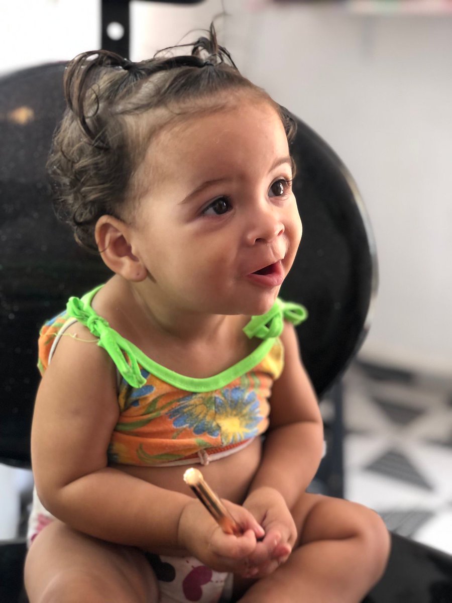 portoduda21's tweet photo. O bebê mais lindo que vocês vão ver hoje 🤩😊 https://t.co/CRDR7FUIEs