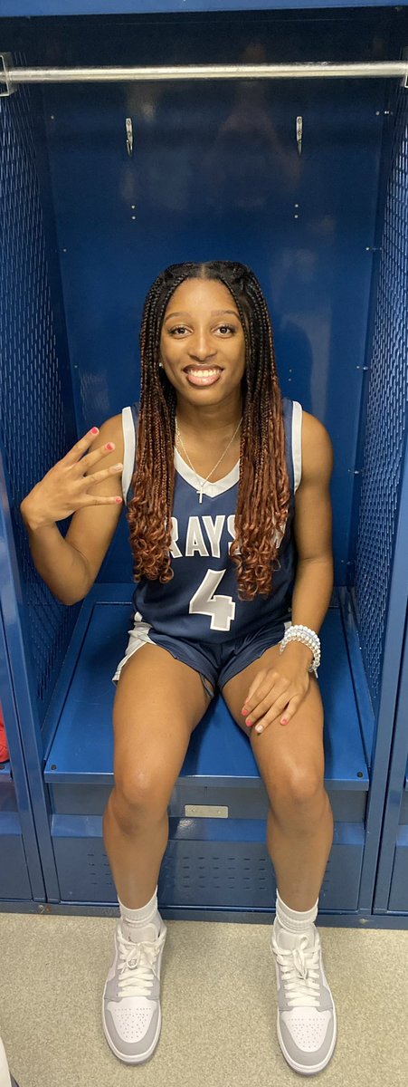 Aniyah Sanford tweet media