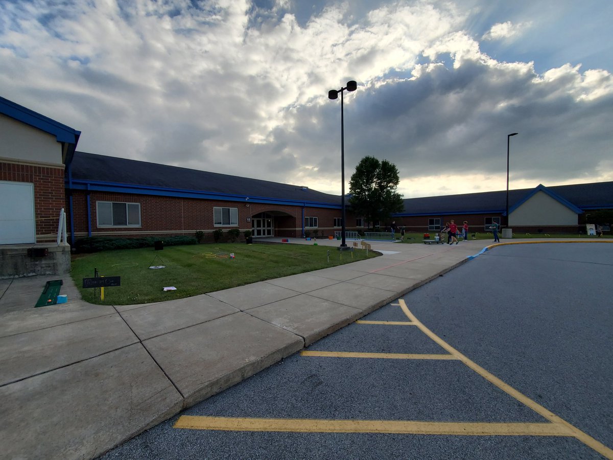 Lafayette Meadows tweet media