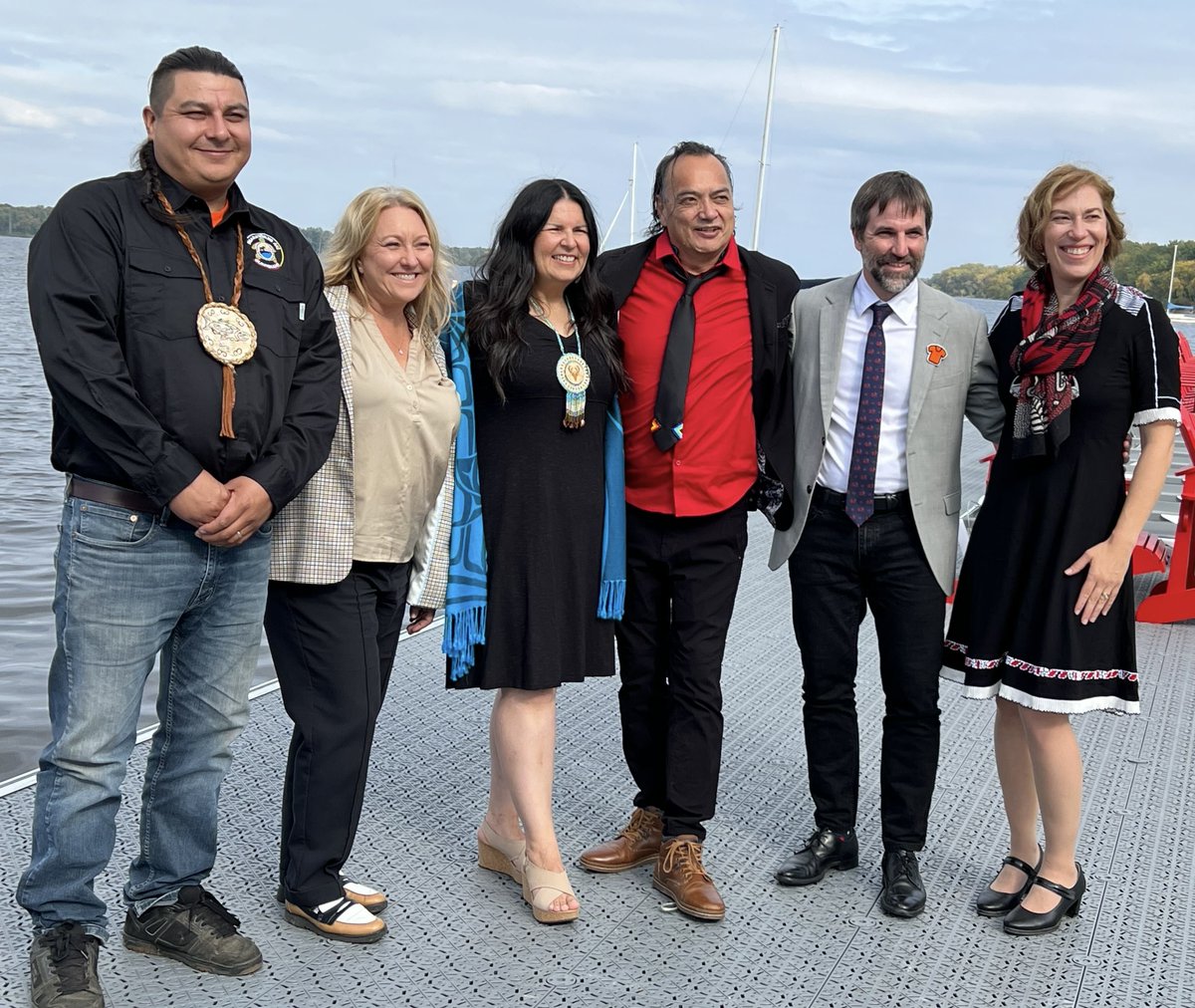 Great news! Today, @environmentca announced 41 new Guardians programs that will be established across the country. With these new programs, a quarter of First Nations communities now have a Guardians program. But that’s not all. ⬇️⬇️⬇️