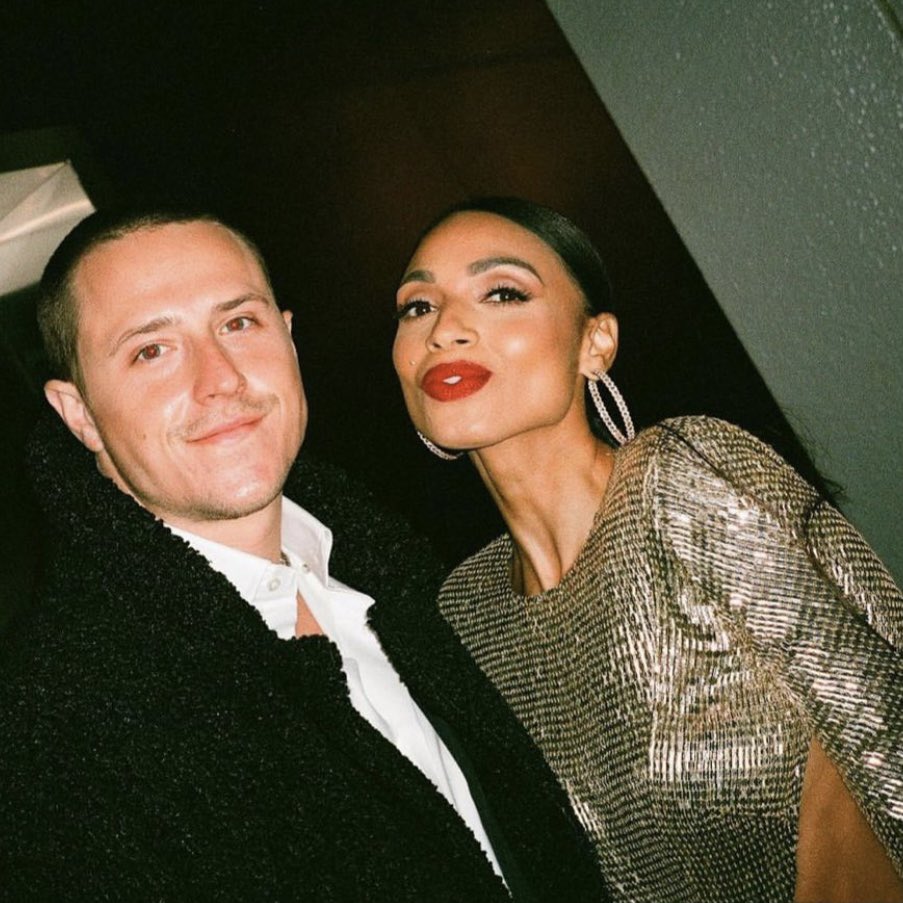 GABRIELLE RYAN tweet media