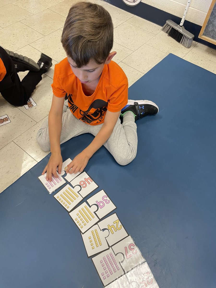 mssarracini's tweet photo. More math centre fun! https://t.co/lz63ewxJB3
