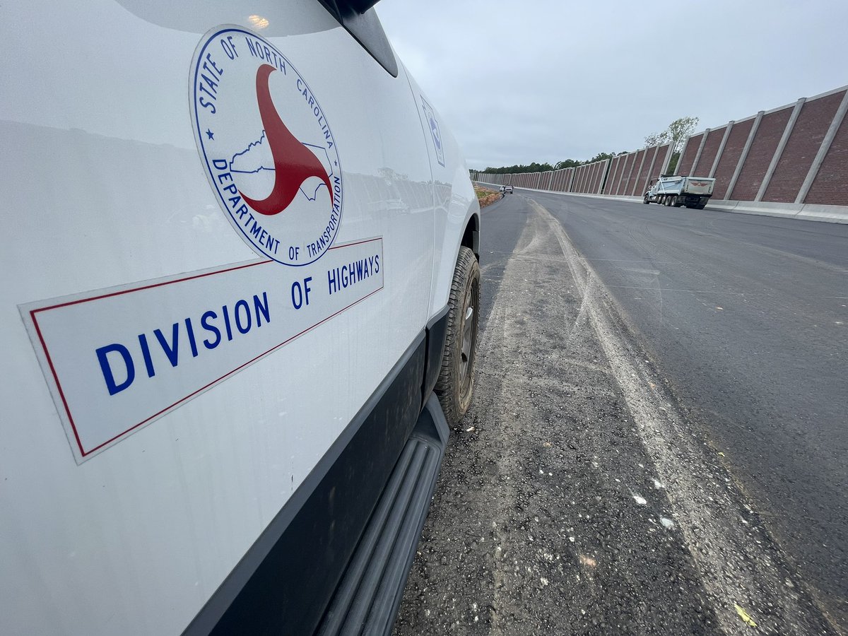 MattTalhelm's tweet image. On @WRAL at 7: @NCTurnpike takes us through the Triangle Expressway construction between #Apex &amp;amp; #Garner. This project gets the state 18 miles closer to completing the 540 loop around #Raleigh. I’ll tell you when it will open to traffic &amp;amp; when the entire loop will be done.