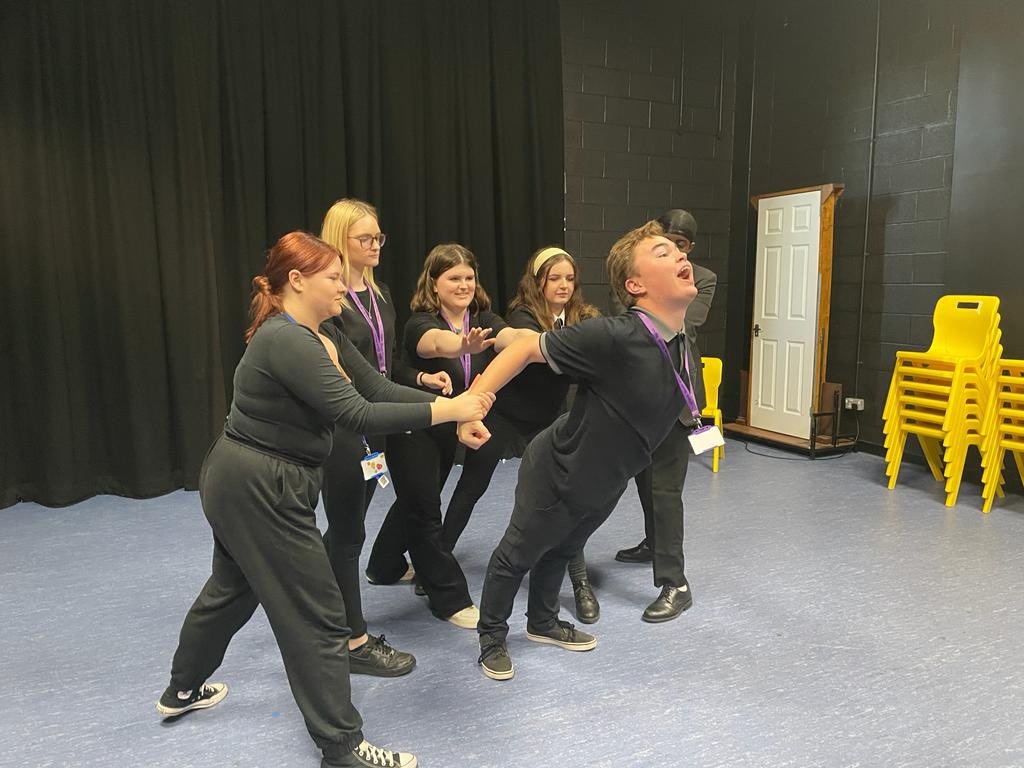 SWAPerfArts's tweet photo. Big thank you to @katmarypro theatre group for coming into SwA today to help our students get to grips with #woyzcek , students thoroughly enjoyed their day 👏🏼 https://t.co/pFntkQKJRl