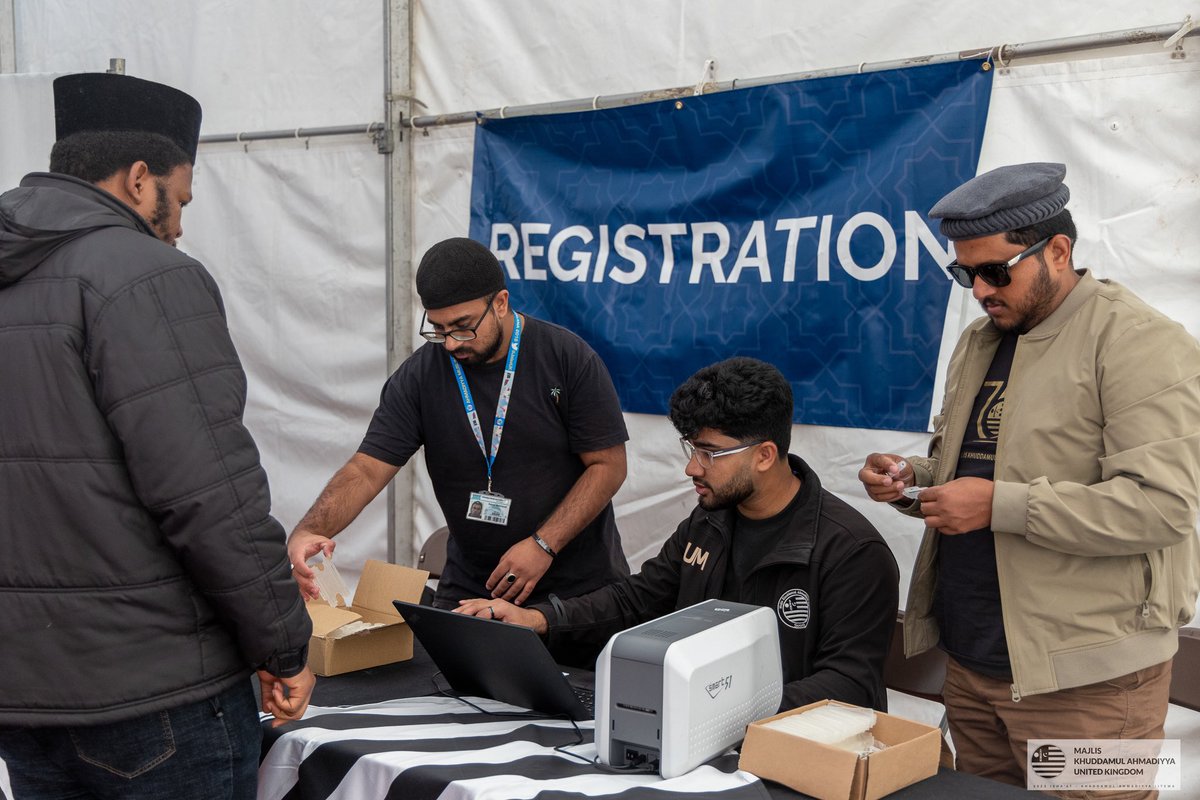 AMYA UK tweet media