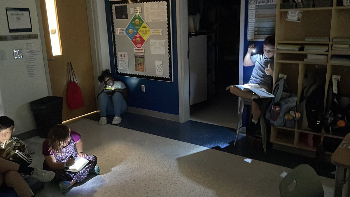 Mrs. Keri Crowl tweet media