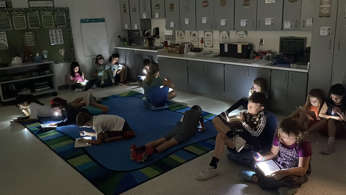 Mrs. Keri Crowl tweet media