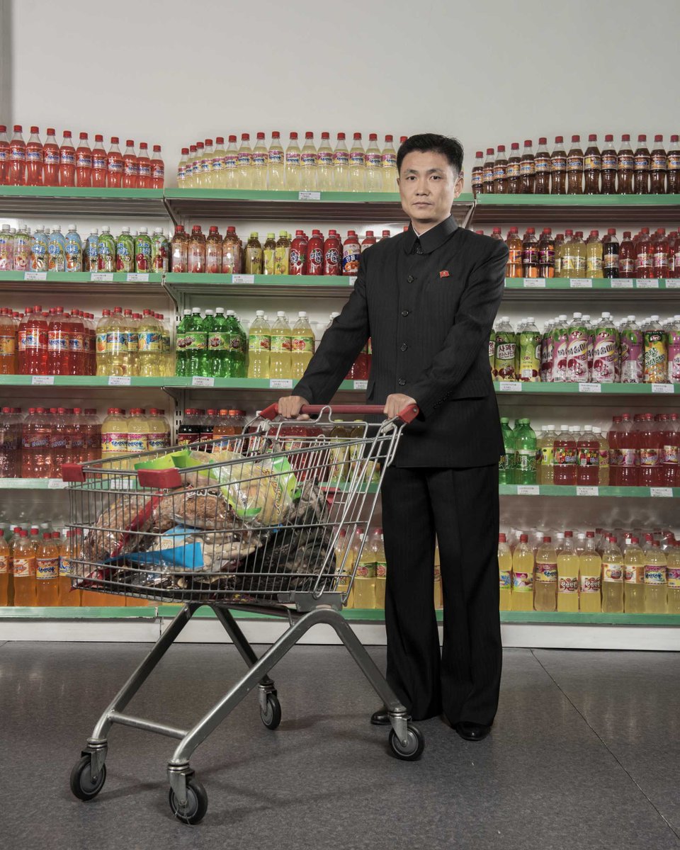 xe0_xeo's tweet photo. A thread on the photographic series titled "North Korea" taken by French photographer Stéphan Gladieu 🧵 https://t.co/P4k9Ewfrqd