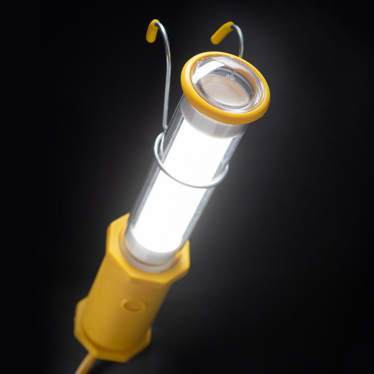 saftlite's tweet image. The Stubby II work light.  Built by hand in our Great Country.  Find out more at

saftlite.com/stubby-ii

#saftlite #worklight #led #madeinUSA