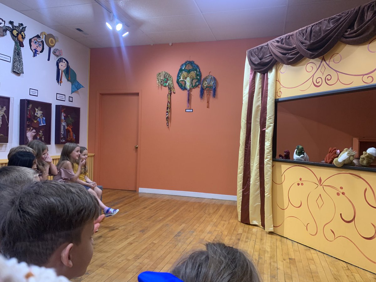 julharr_'s tweet photo. Part two of pictures from today’s field trip :) @WBESbears #SharpSecondGraders https://t.co/2Irm7lPxMS