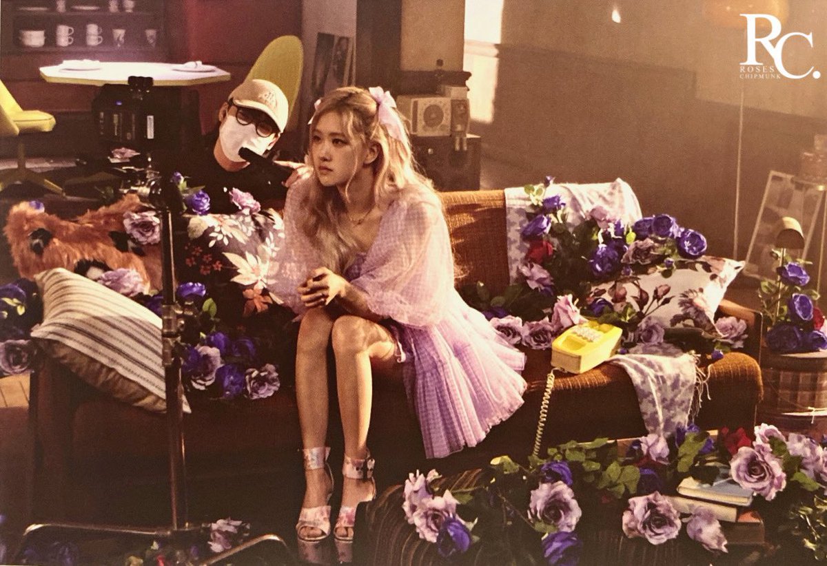 ROSÉ 1st Single Album -R- has now surpassed 600M streams on Spotify, making it the first and only album by a Korean female artist to reach this! #ROSÉ #로제