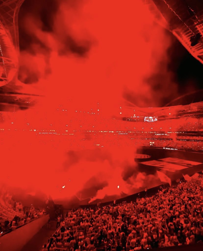 AdeptosdoSLB's tweet photo. INFERNO DA LUZ 🔥 https://t.co/x98kLuvuC3
