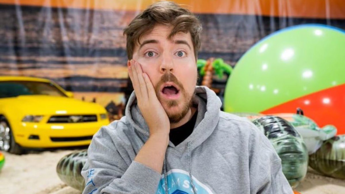 Dexerto's tweet image. MrBeast is running a challenge where two contestants can win $500K if they stay in a room for 100 days