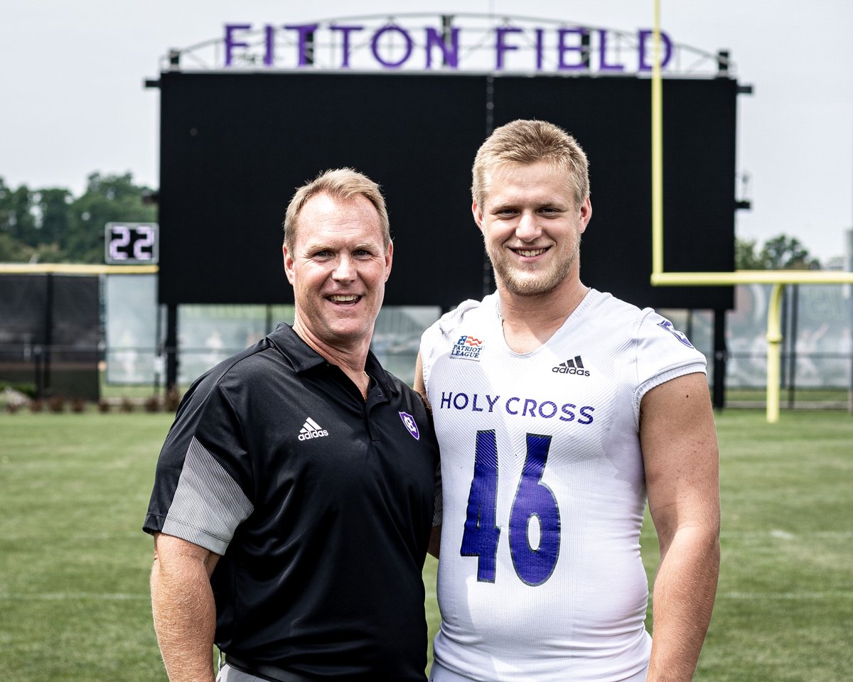 .@CoachVaganek has an opportunity that few college coaches are awarded: He spends every single day with his son, @BVaganek, a senior defensive end for the Crusaders. Through their football journey, the close-knit Vaganek family has always had each other: bit.ly/3LCK0lm