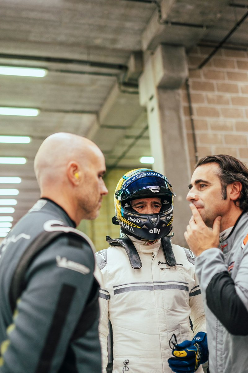 Jimmie Johnson tweet media