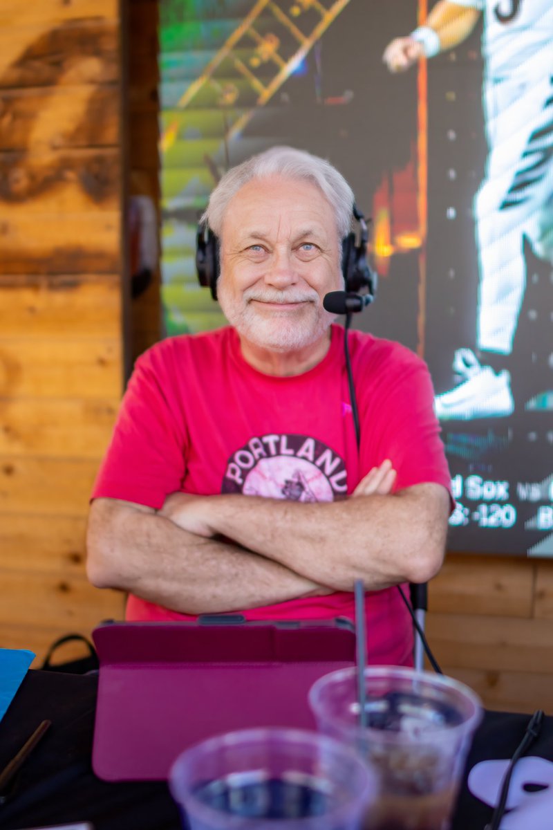 971TheFreak's tweet photo. Wireless Mike playing match maker here at Old 75
Watch here: https://t.co/qOzoD7Q1gz
#thefreak #old75 #971thefreak https://t.co/Zrq1TJP2ll