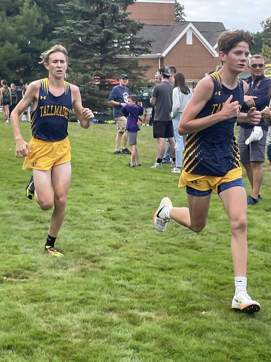 tallmadge_xc's tweet photo. Boys race - Naiman wins Gilmour Invitational. https://t.co/urXzvqgDZG