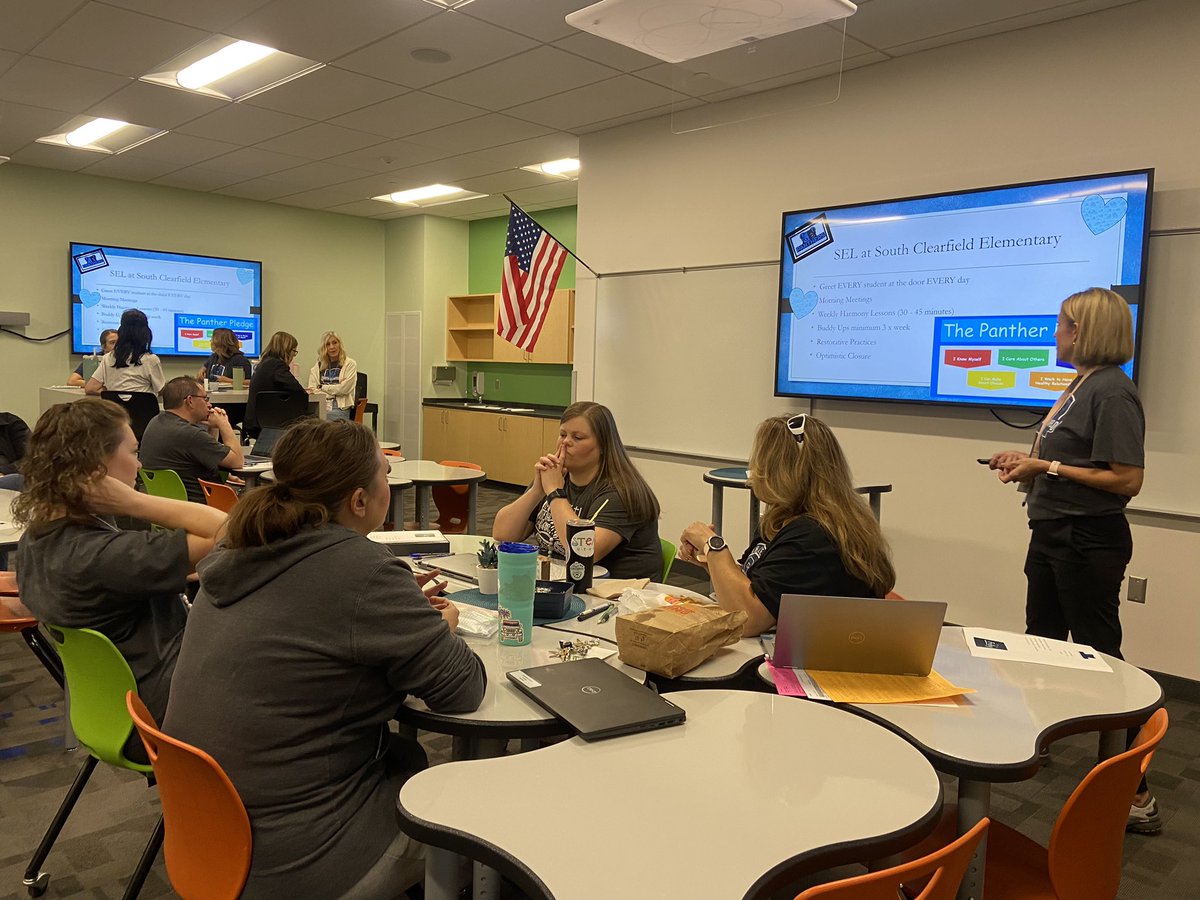 Teaching in Davis tweet media