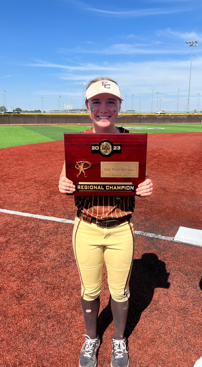 Just. made. history! This was our programs first time ever being Regional Champs! Let’s go supers! #unsatisfied <a href="/dillon_sottile/">Dillon Sottile</a> <a href="/KACompton2377/">Ok Gametime Ones Compton</a> <a href="/ElkcityHS/">Elk City High School</a> <a href="/MAPerformOK/">MAP | Prove Them Wrong</a>